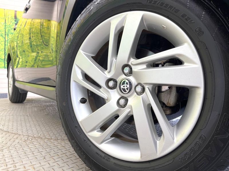 2020 Toyota Raize 5BA-A200A (UW-6a9cd7f20f06e)[28]