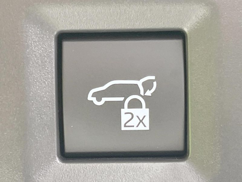 2023 Toyota Vellfire Hybrid 6AA-AAHH40W (UW-6a9cd80d364bd)[16]