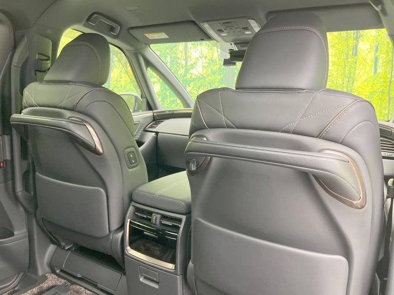 2023 Toyota Vellfire Hybrid 6AA-AAHH40W (UW-6a9cd80d364bd)[23]