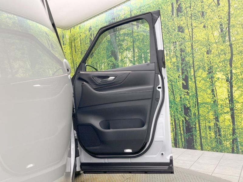 2023 Toyota Vellfire Hybrid 6AA-AAHH40W (UW-6a9cd80d364bd)[29]