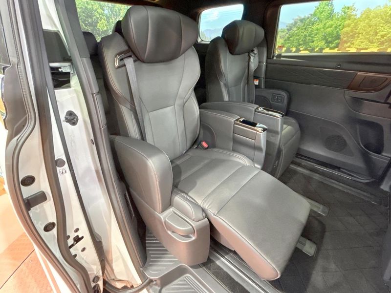 2024 Toyota Alphard Hybrid 6AA-AAHH40W (UW-6a9cd813bf830)[28]