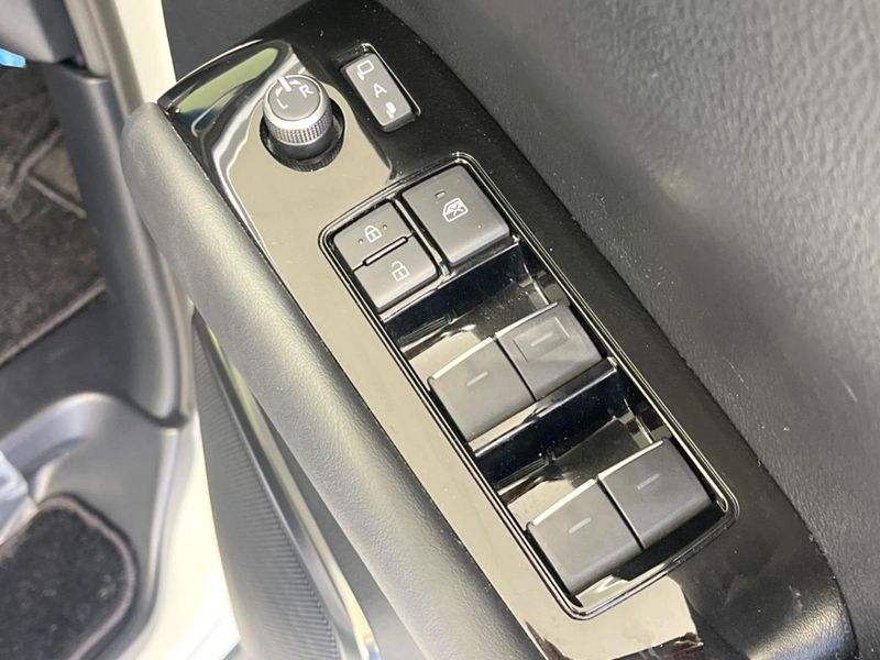 2022 Toyota Alphard 3BA-AGH30W (UW-6a9cd82dc61bb)[27]