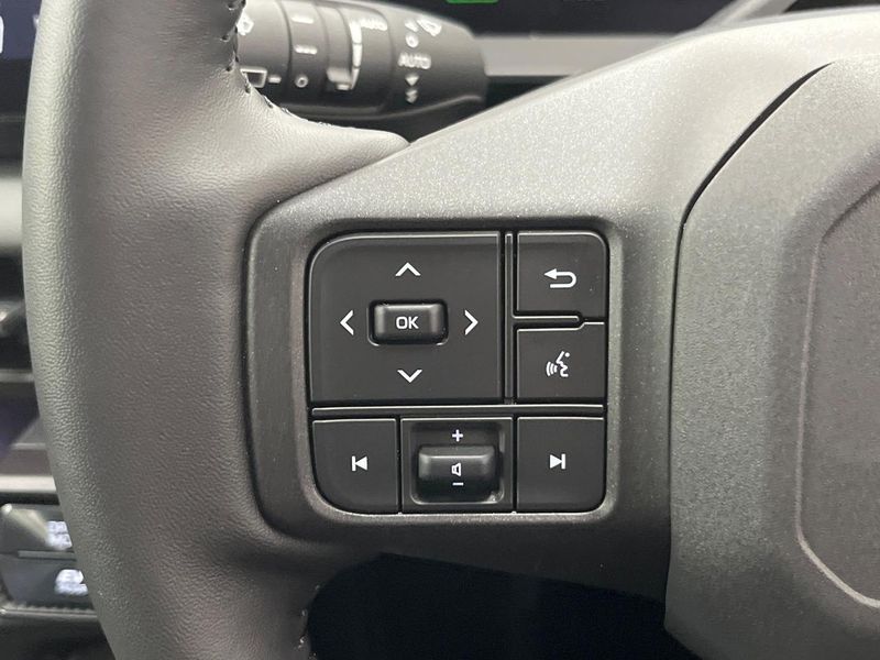 2026 Toyota RAV4 6AA-AXAN64 (UW-6a9cd8527192c)[13]