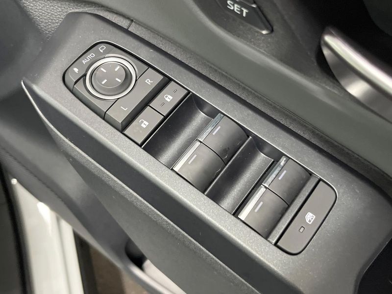 2026 Toyota RAV4 6AA-AXAN64 (UW-6a9cd8527192c)[20]