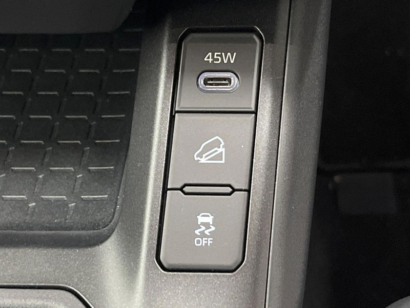 2026 Toyota RAV4 6AA-AXAN64 (UW-6a9cd8527192c)[6]