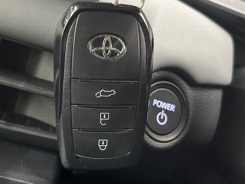 2026 Toyota RAV4 6AA-AXAN64 (UW-6a9cd8527192c)[17]