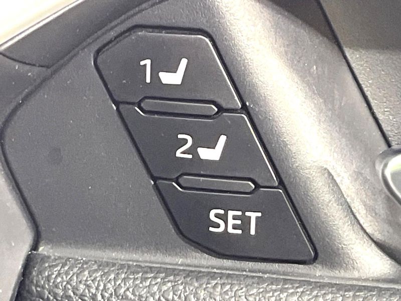 2024 Toyota RAV4 PHV 6LA-AXAP54 (UW-6a9cd855a64df)[24]