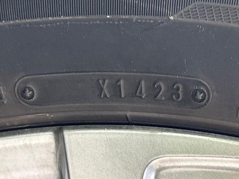 2020 Toyota Harrier Hybrid 6AA-AXUH80 (UW-6a9cd85657619)[29]