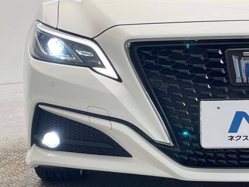 2020 Toyota Crown Hybrid 6AA-AZSH20 (UW-6a9cd872657fd)[11]