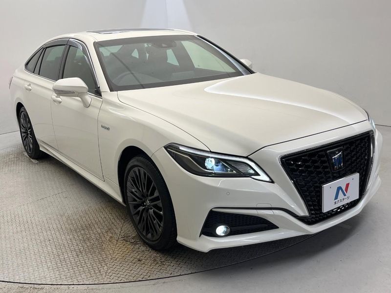 2020 Toyota Crown Hybrid 6AA-AZSH20 (UW-6a9cd872657fd)[13]