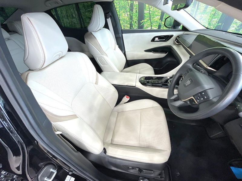 2023 Toyota Crown Crossover 6AA-AZSH35 (UW-6a9cd876380fd)[15]