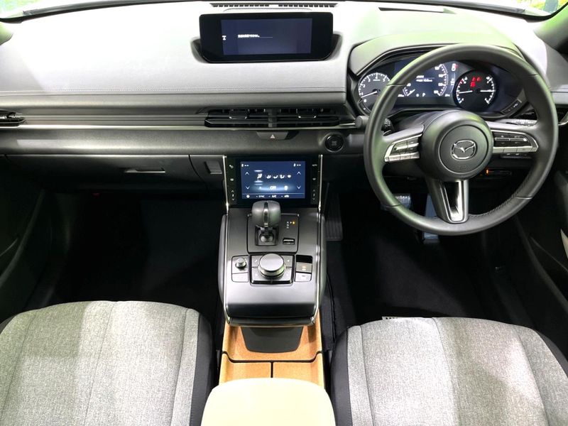 2024 Mazda MX-30 5AA-DREJ3P (UW-6a9cd8db5b122)[27]