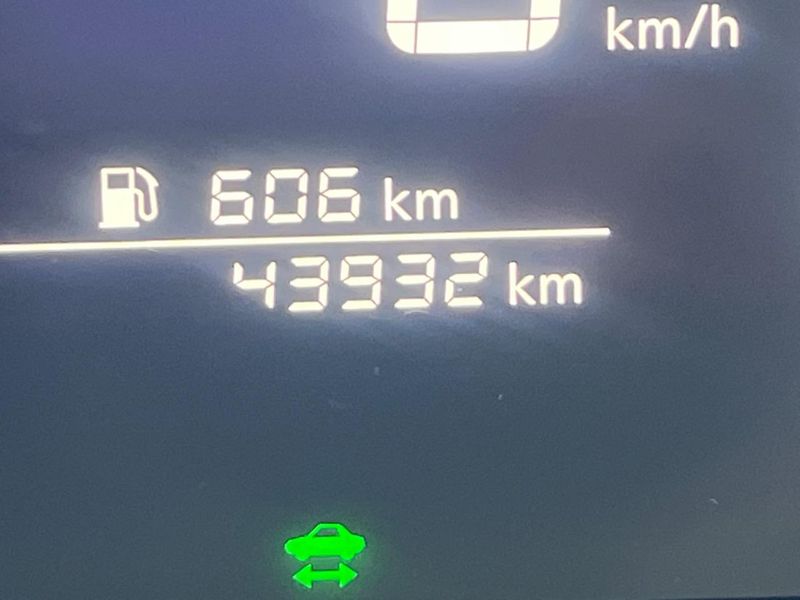 2022 Nissan Note 6AA-E13 (UW-6a9cd8e50d9b4)[2]