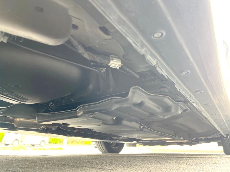 2022 Nissan Note 6AA-E13 (UW-6a9cd8e654b95)[29]