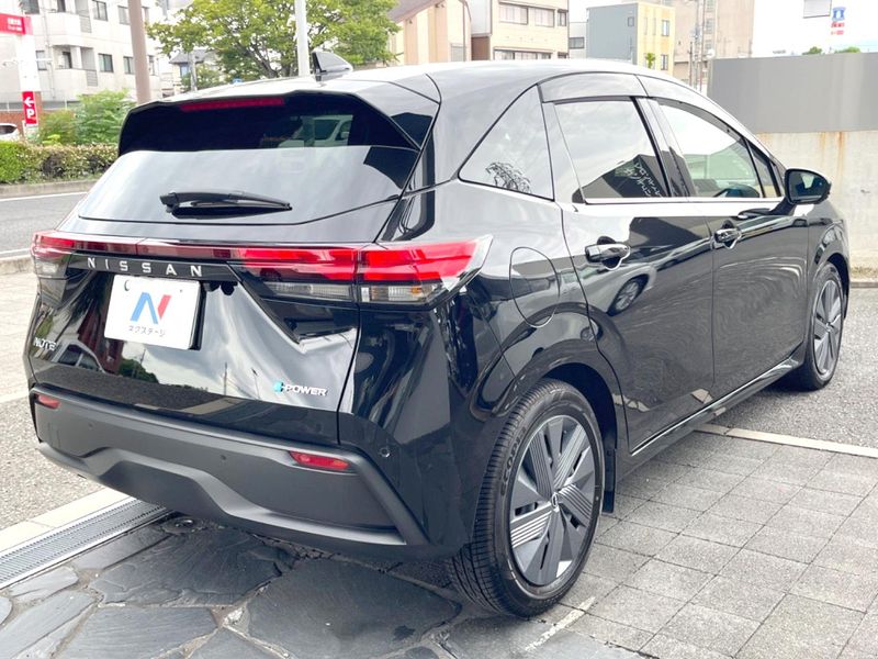 2022 Nissan Note 6AA-E13 (UW-6a9cd8e654b95)[20]
