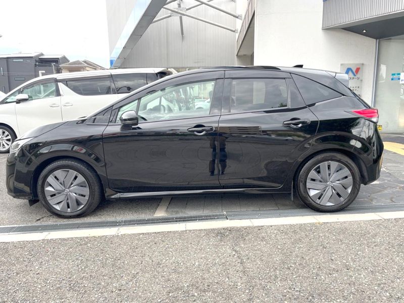 2022 Nissan Note 6AA-E13 (UW-6a9cd8e654b95)[14]