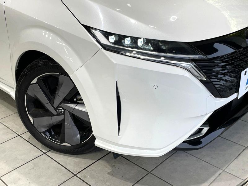 2021 Nissan Aura 6AA-FE13 (UW-6a9cd8eaad9c4)[24]