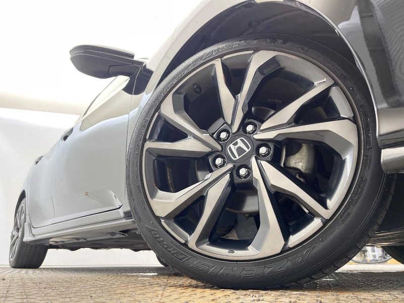 2017 Honda Civic DBA-FK7 (UW-6a9cd8f1b302b)[8]