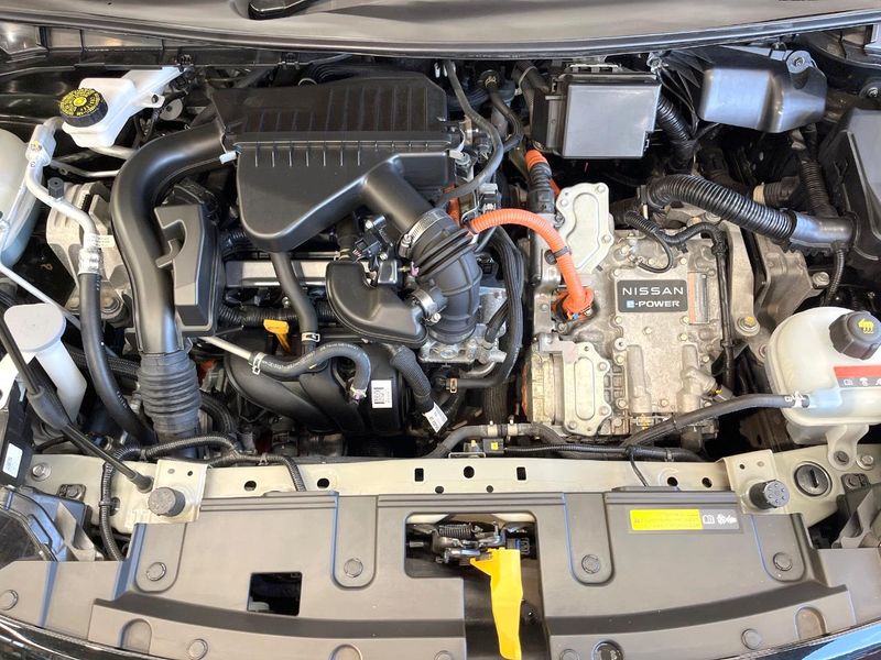 2022 Nissan Aura 6AA-FSNE13 (UW-6a9cd8f70d1e5)[5]