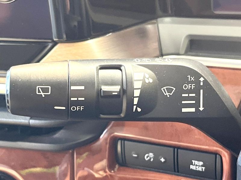 2022 Nissan Aura 6AA-FSNE13 (UW-6a9cd8f70d1e5)[29]