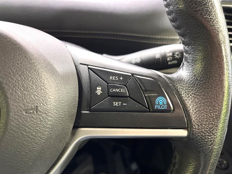 2018 Nissan Serena DAA-GFC27 (UW-6a9cd90b05323)[16]