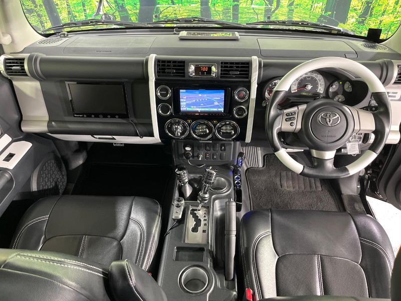 2013 Toyota FJ CRUISER CBA-GSJ15W (UW-6a9cd92e73e3d)[21]