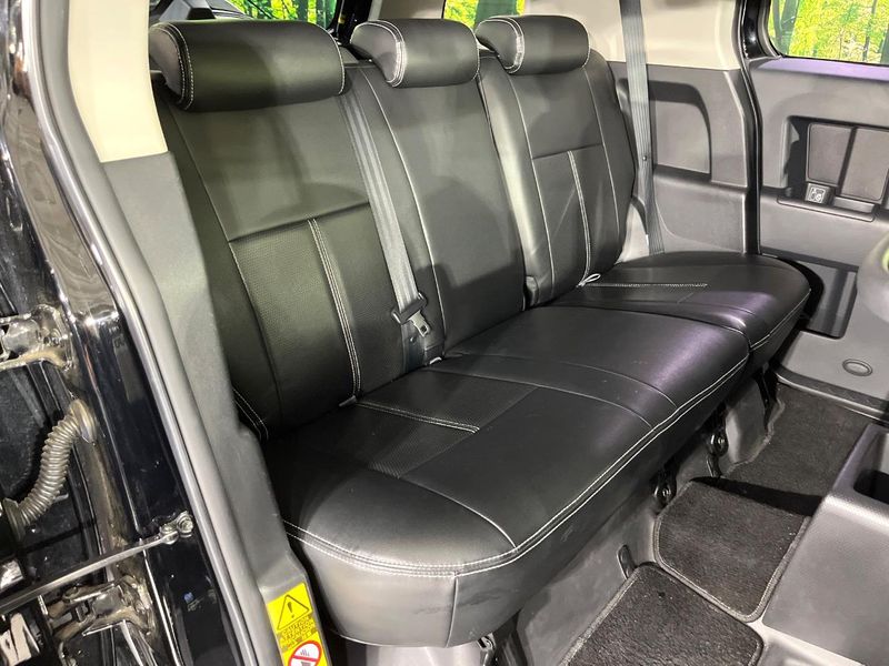 2013 Toyota FJ CRUISER CBA-GSJ15W (UW-6a9cd92e73e3d)[24]