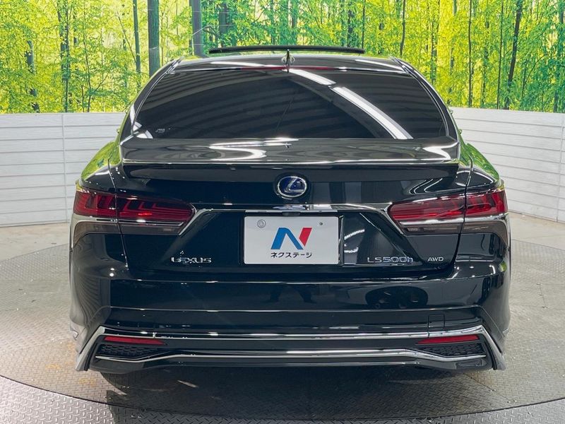 2017 Lexus LS DAA-GVF55 (UW-6a9cd93d5f5e7)[15]