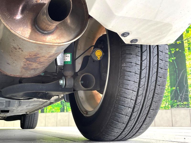 2018 Nissan Note DAA-HE12 (UW-6a9cd94b77fa6)[16]