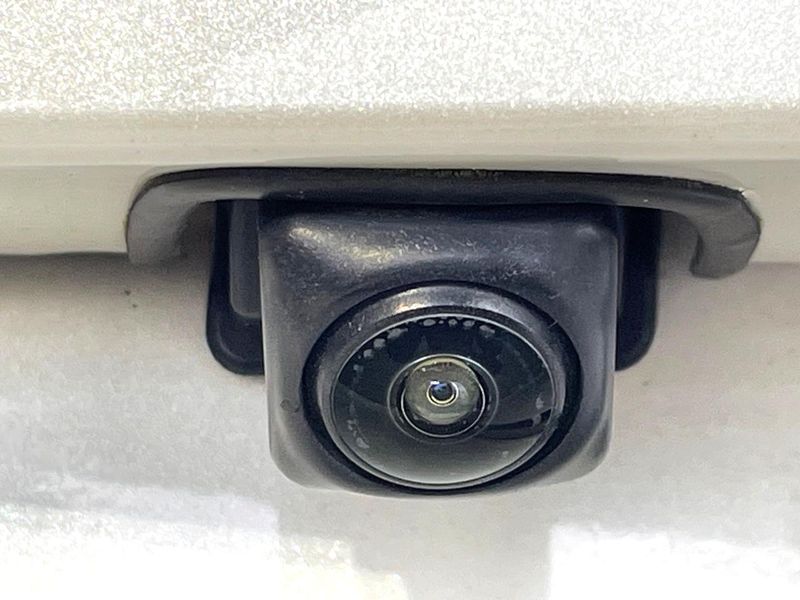 2018 Nissan Note DAA-HE12 (UW-6a9cd94b77fa6)[14]