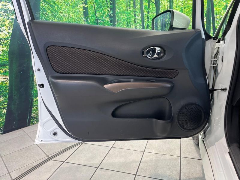 2018 Nissan Note DAA-HE12 (UW-6a9cd94b7f532)[22]