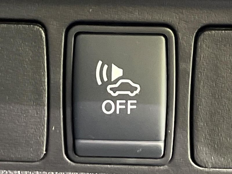 2019 Nissan X-Trail DAA-HNT32 (UW-6a9cd96891f3a)[15]