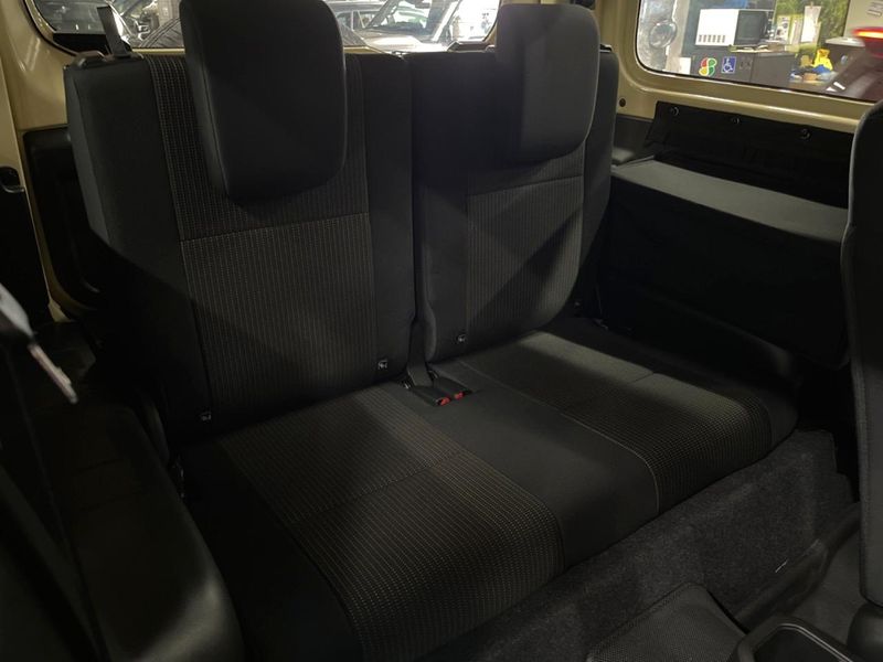 2023 Suzuki Jimny 3BA-JB64W (UW-6a9cd96e7a1dd)[18]