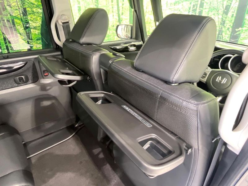 2016 Honda N-BOX CUSTOM DBA-JF1 (UW-6a9cd98e4d1a8)[25]