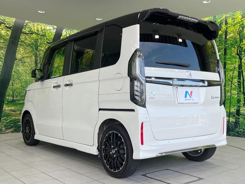 2022 Honda N-BOX CUSTOM 6BA-JF3 (UW-6a9cd9a3c2237)[11]