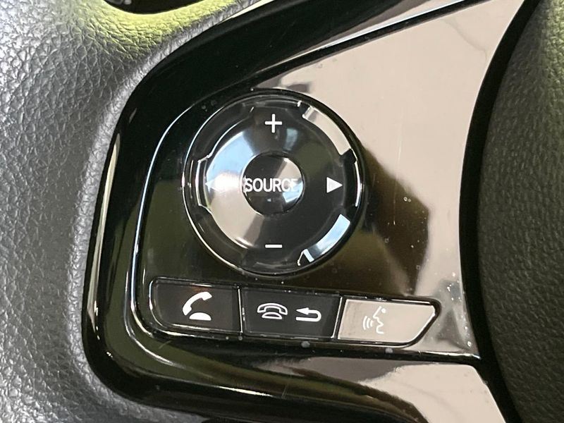 2021 Honda N-BOX CUSTOM 6BA-JF3 (UW-6a9cd9aa58677)[17]