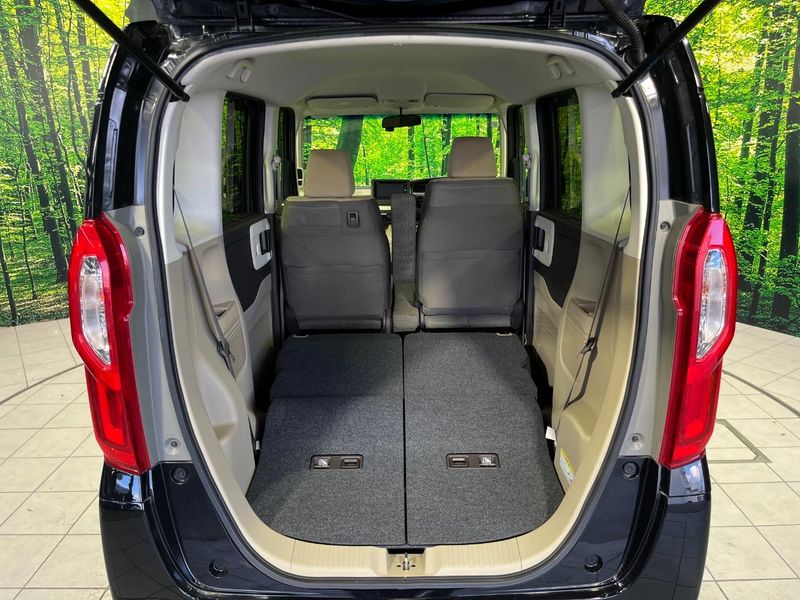 2017 Honda N-BOX DBA-JF4 (UW-6a9cd9b42c5b2)[28]