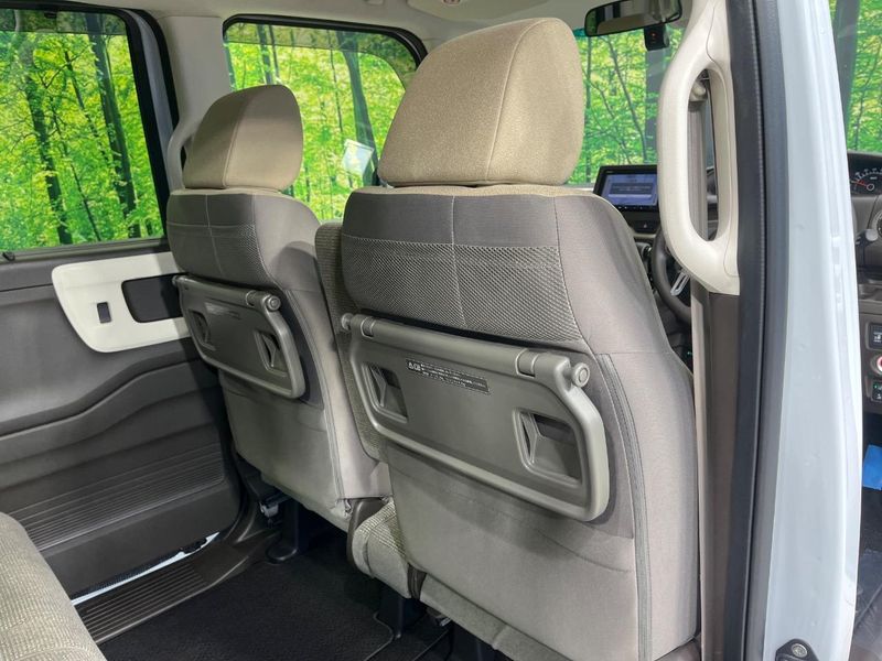 2022 Honda N-BOX 6BA-JF4 (UW-6a9cd9b68ed0e)[24]