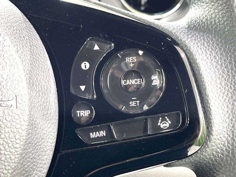 2022 Honda N-BOX CUSTOM 6BA-JF4 (UW-6a9cd9b6b3ad9)[22]