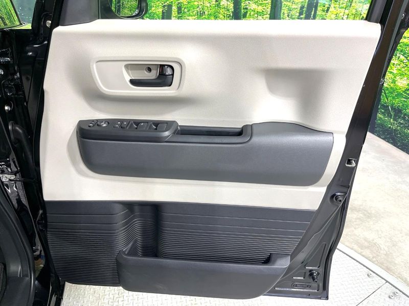 2024 Honda N-BOX 6BA-JF5 (UW-6a9cd9be94db1)[28]