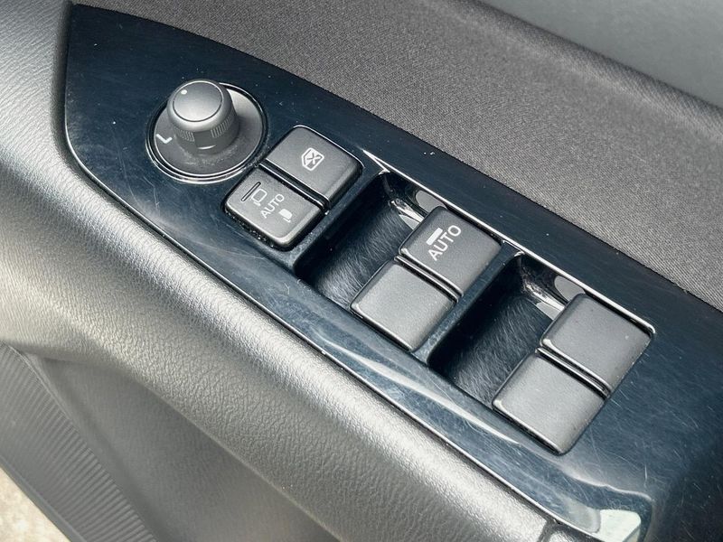2018 Mazda CX-5 3DA-KF2P (UW-6a9cd9e7e0afb)[21]