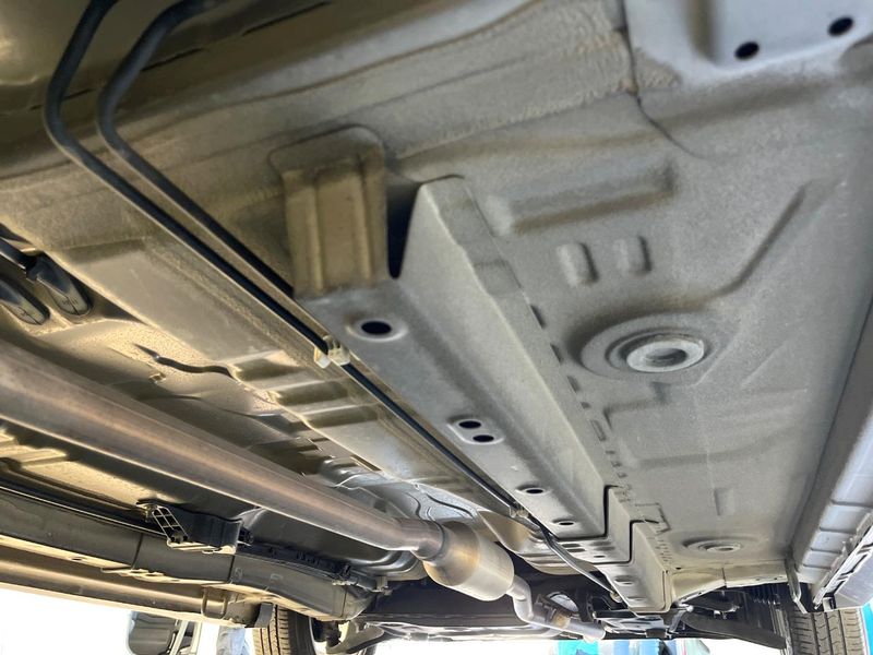 2013 Suzuki Wagon R Stingray DBA-MH34S (UW-6a9cda8554c50)[15]