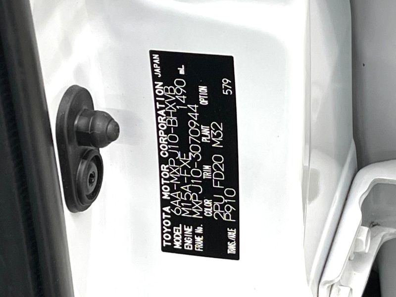 2023 Toyota Yaris Cross 6AA-MXPJ10 (UW-6a9cdae9bc78e)[1]