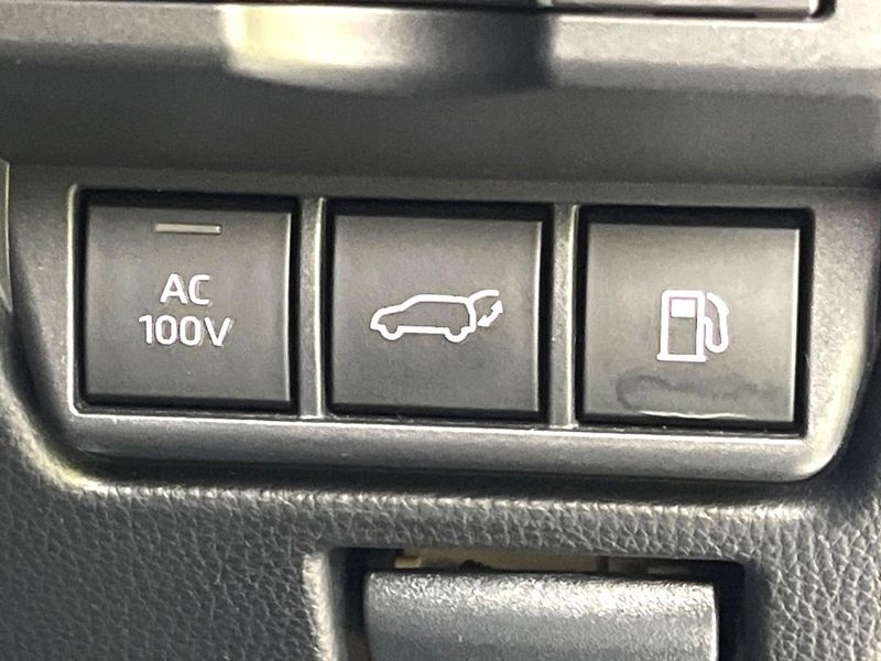 2024 Toyota Prius 6AA-MXWH60 (UW-6a9cdb14a4ce8)[11]