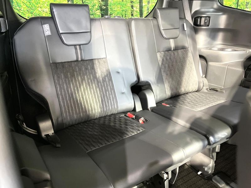 2024 Toyota Noah 6BA-MZRA90W (UW-6a9cdb23eda0d)[11]