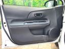 2014 Toyota Aqua DAA-NHP10 (UW-6a9cdb371241e)[27]