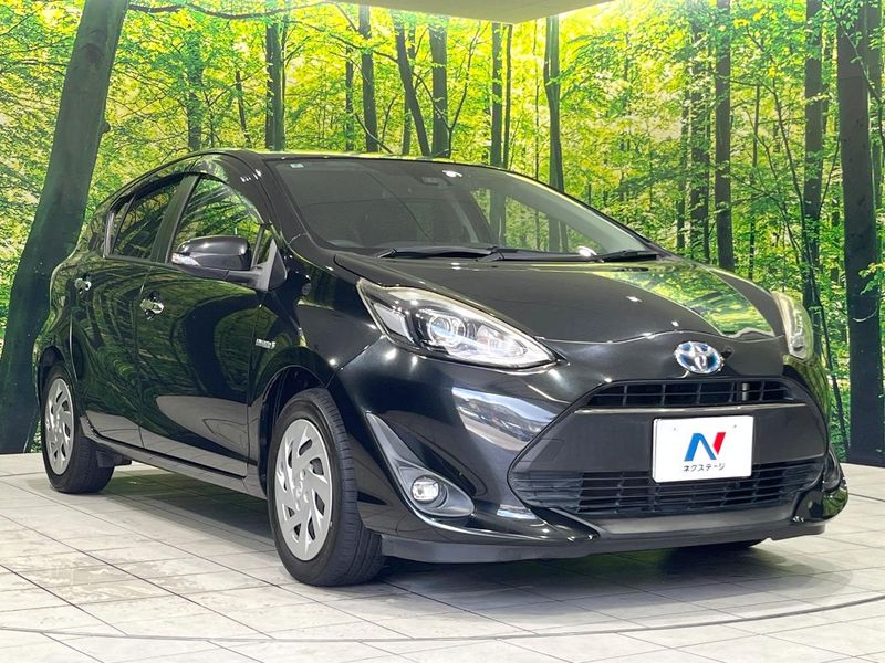 2018 Toyota Aqua DAA-NHP10 (UW-6a9cdb3c282dd)[5]