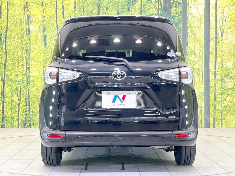 2016 Toyota Sienta DBA-NSP170G (UW-6a9cdb4701a0f)[19]