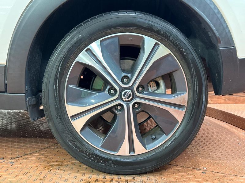 2020 Nissan Kicks 6AA-P15 (UW-6a9cdb531fb8d)[17]