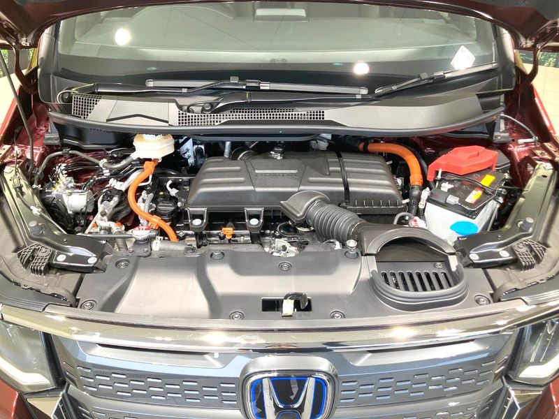 2026 Honda Step Wagon 6AA-RP8 (UW-6a9cdb6577f69)[9]
